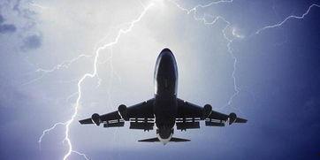 网红关注飞机坠毁原因